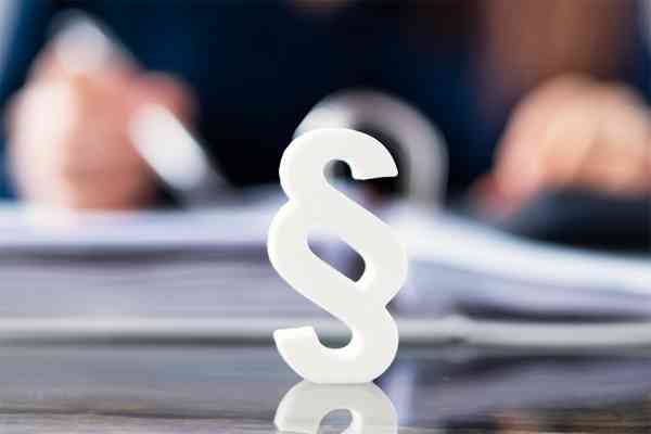 © Andrey Popov / stock.adobe.com Paragraph Zeichen